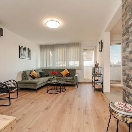 Διαμέρισμα Star Boulevard *