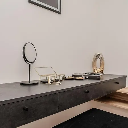 Star Boulevard Διαμέρισμα